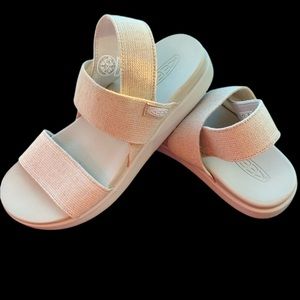 Keen Womens Sandals Elle Backstrap Casual Slip-On Backstrap Textile size 8